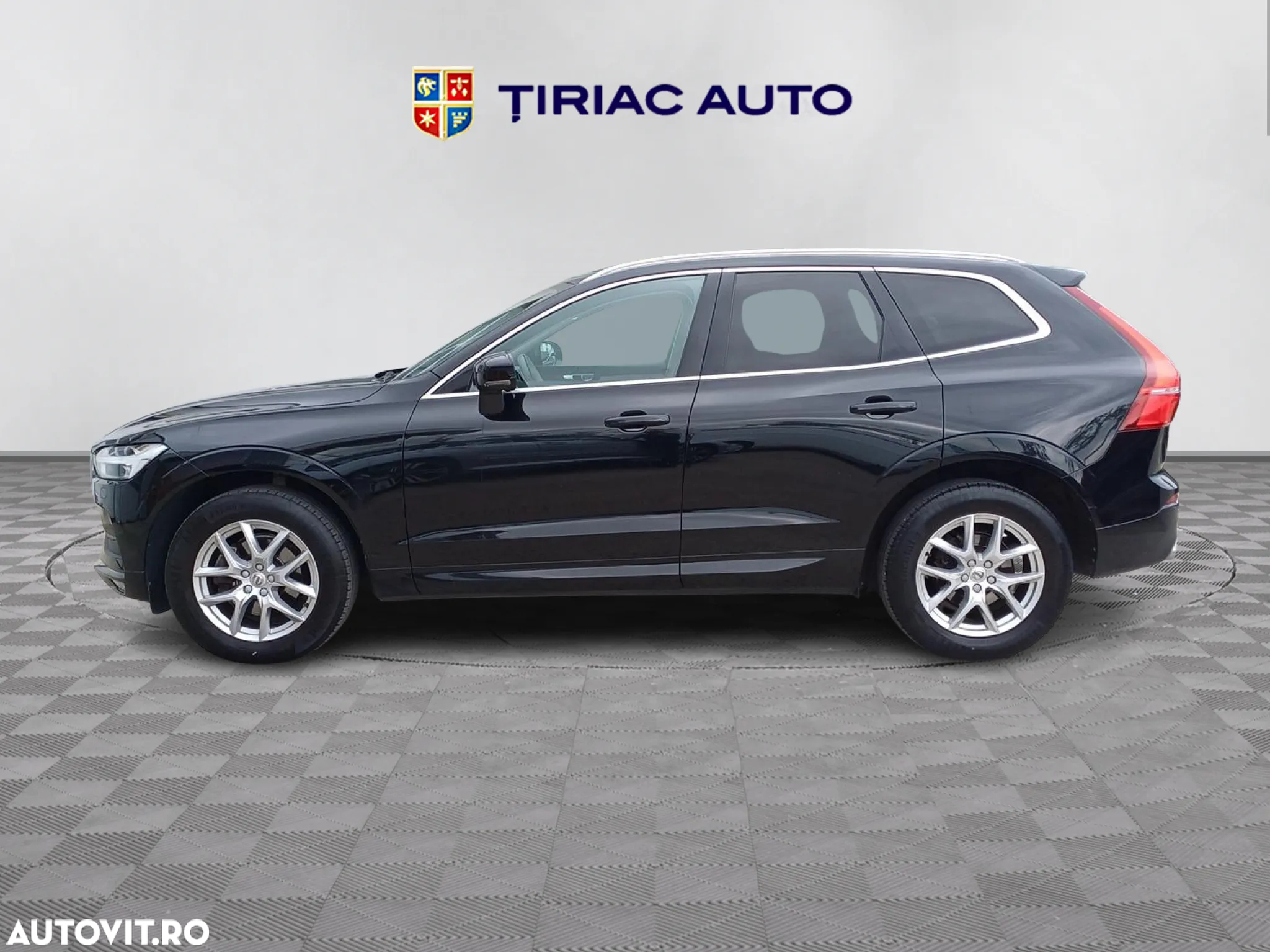 Volvo XC 60 D4 AWD Geartronic Momentum - 2