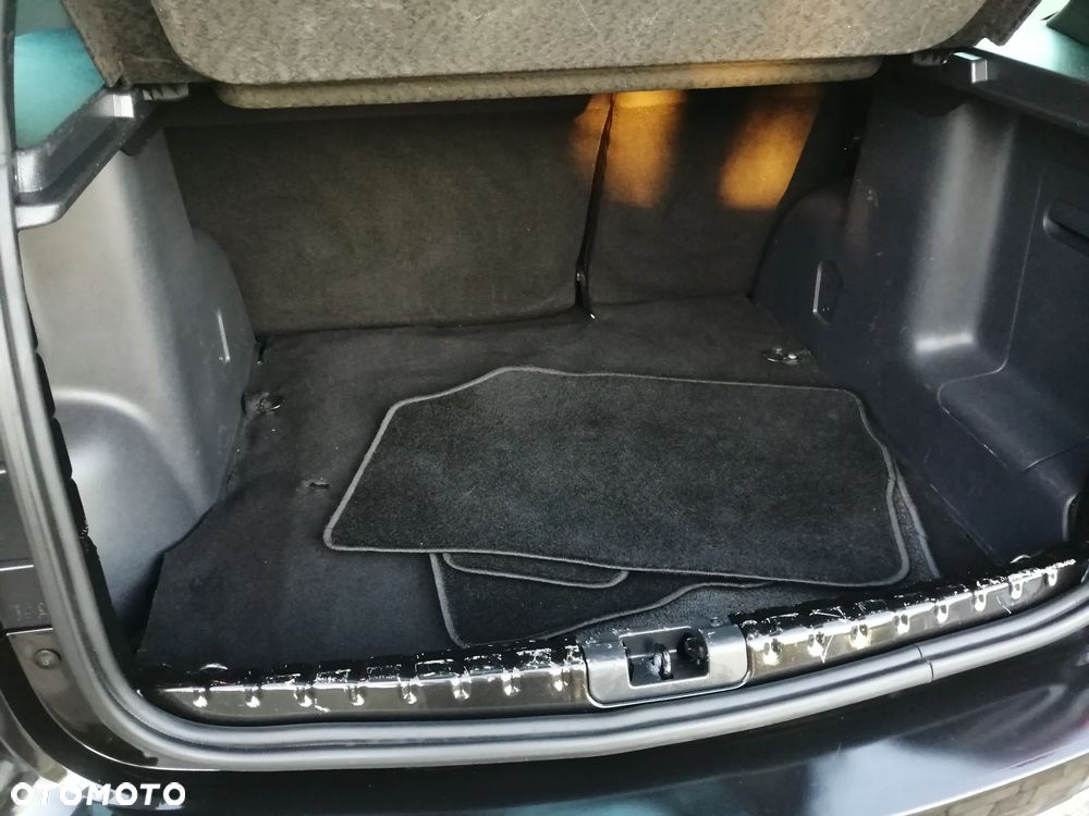 Dacia Duster 1.2 TCe Laureate S&S EU6 - 25