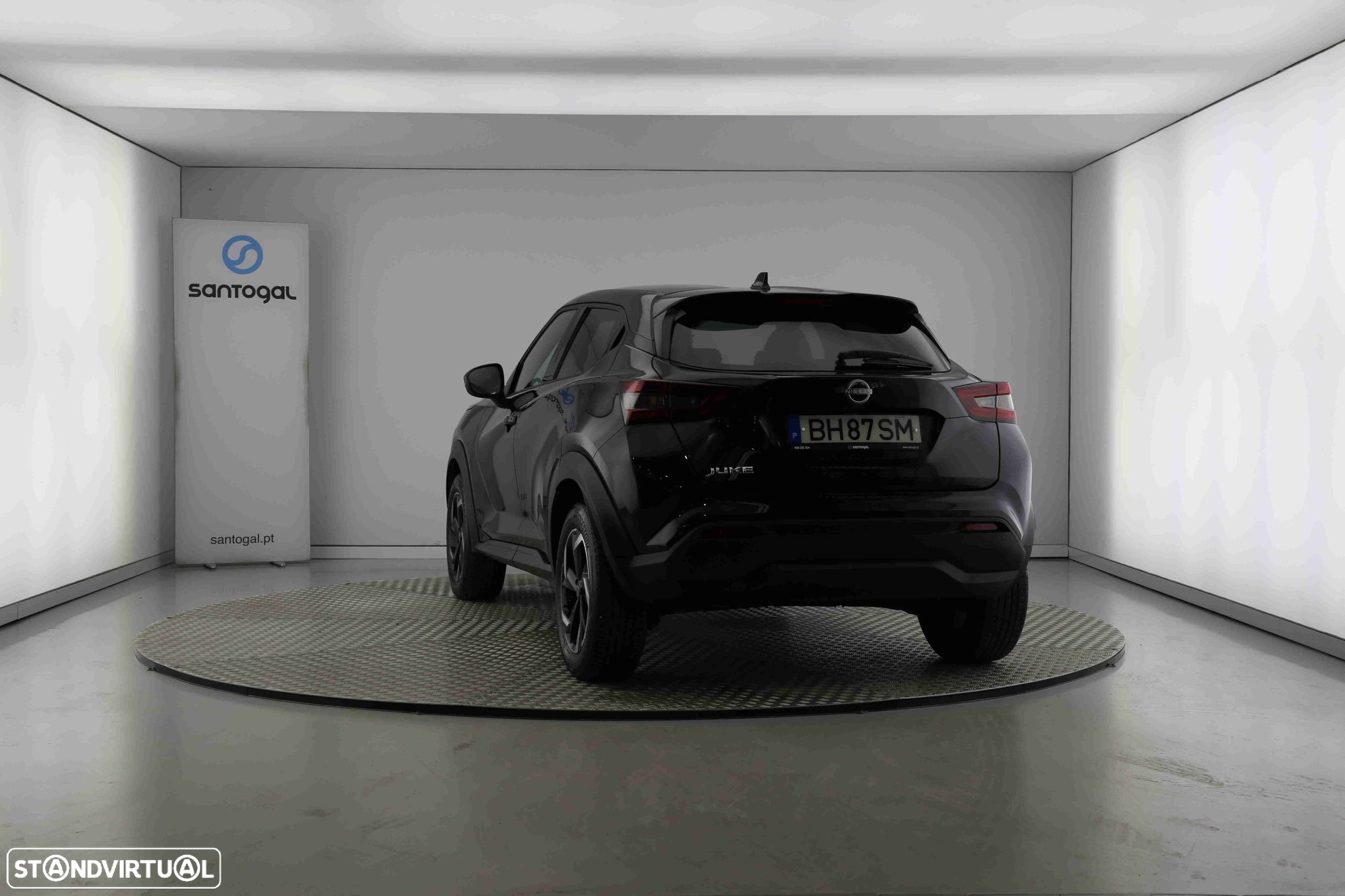 Nissan Juke 1.0 DIG-T N-Connecta - 4