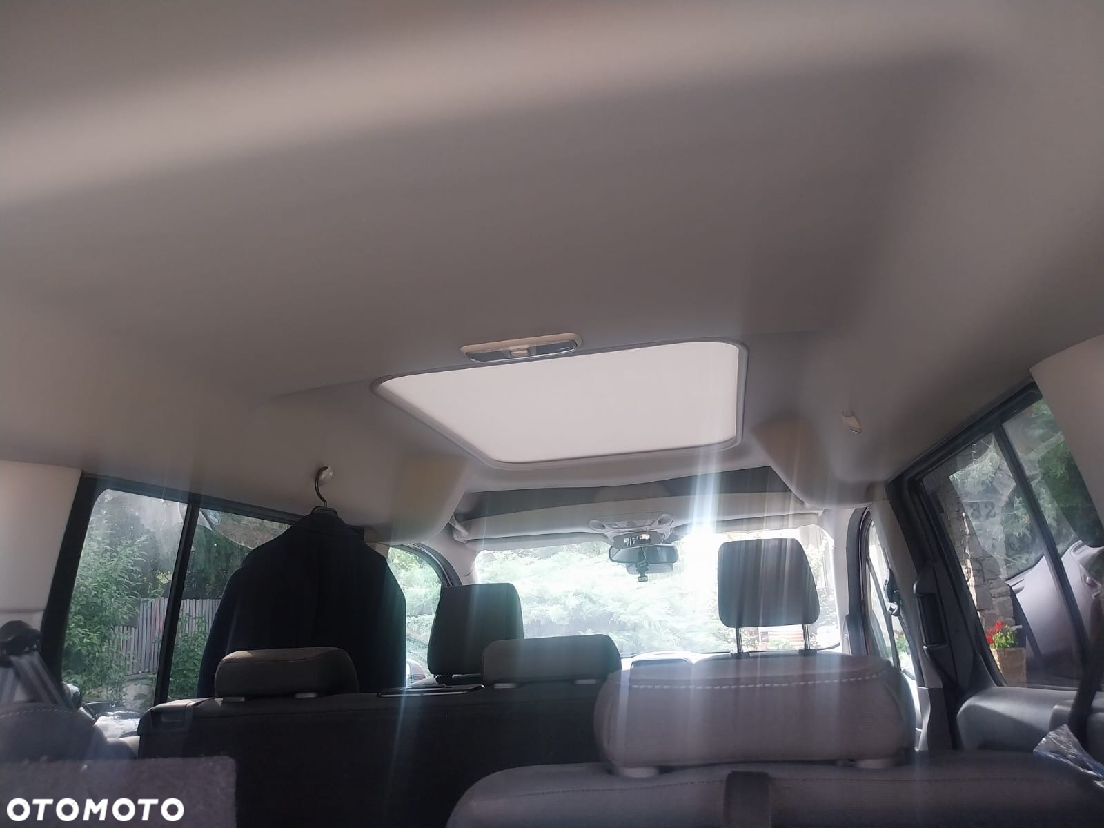 Ford Tourneo Connect - 14
