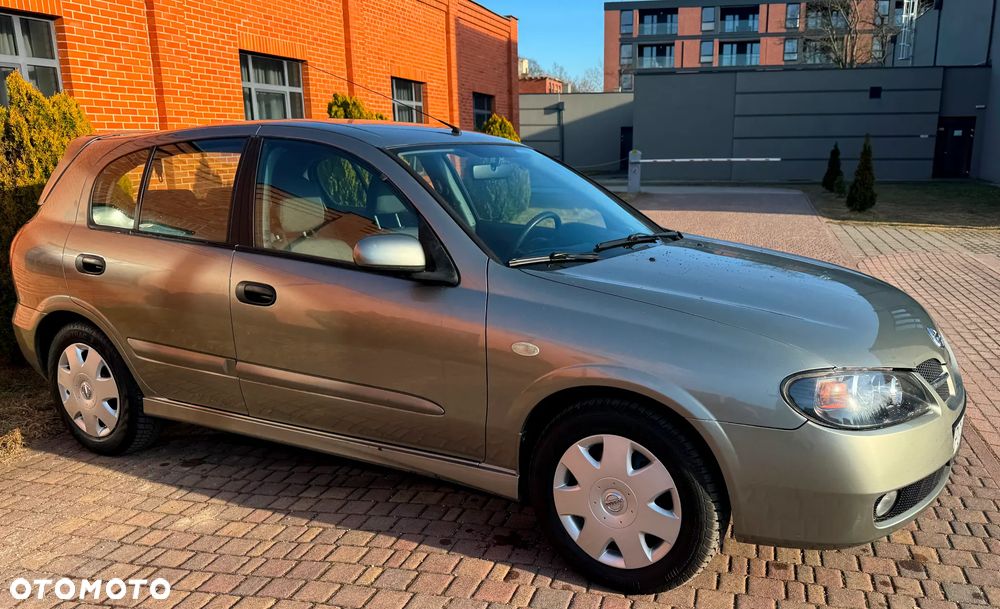 Nissan Almera 1.5 dCi acenta PLUS - 30