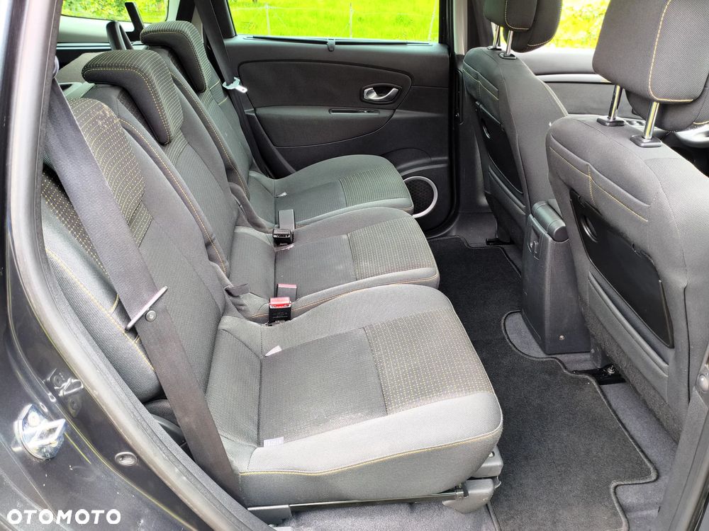 Renault Grand Scenic - 18