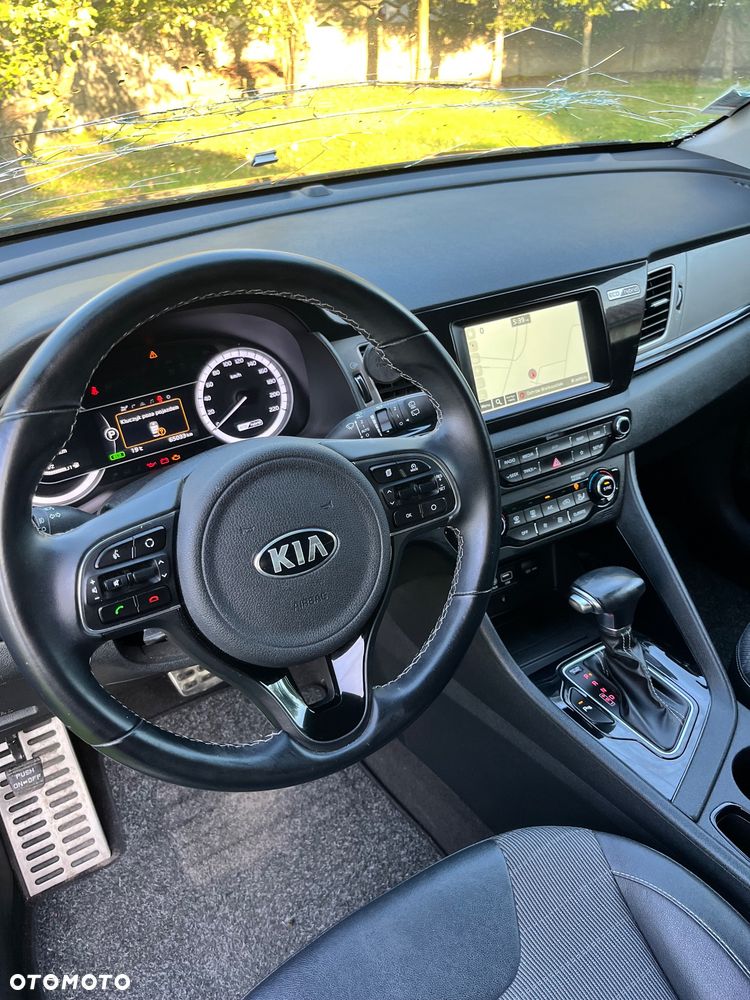 Kia Niro 1.6 GDI Hybrid M - 3