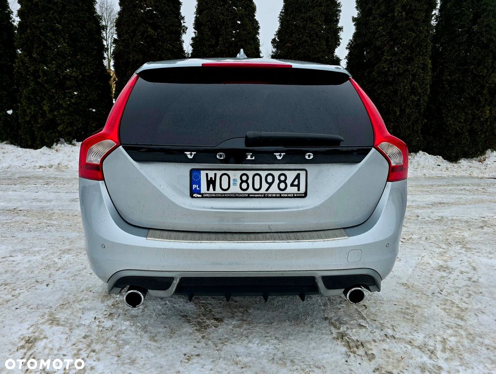 Volvo V60 D4 Geartronic RDesign - 5