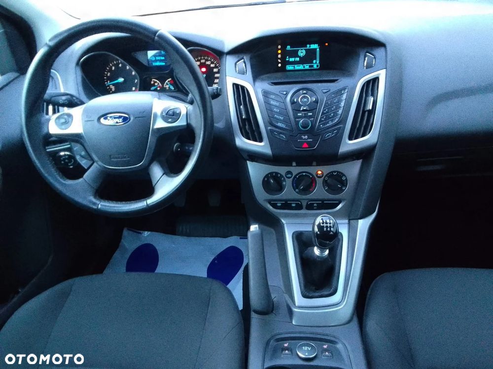 Ford Focus - 17