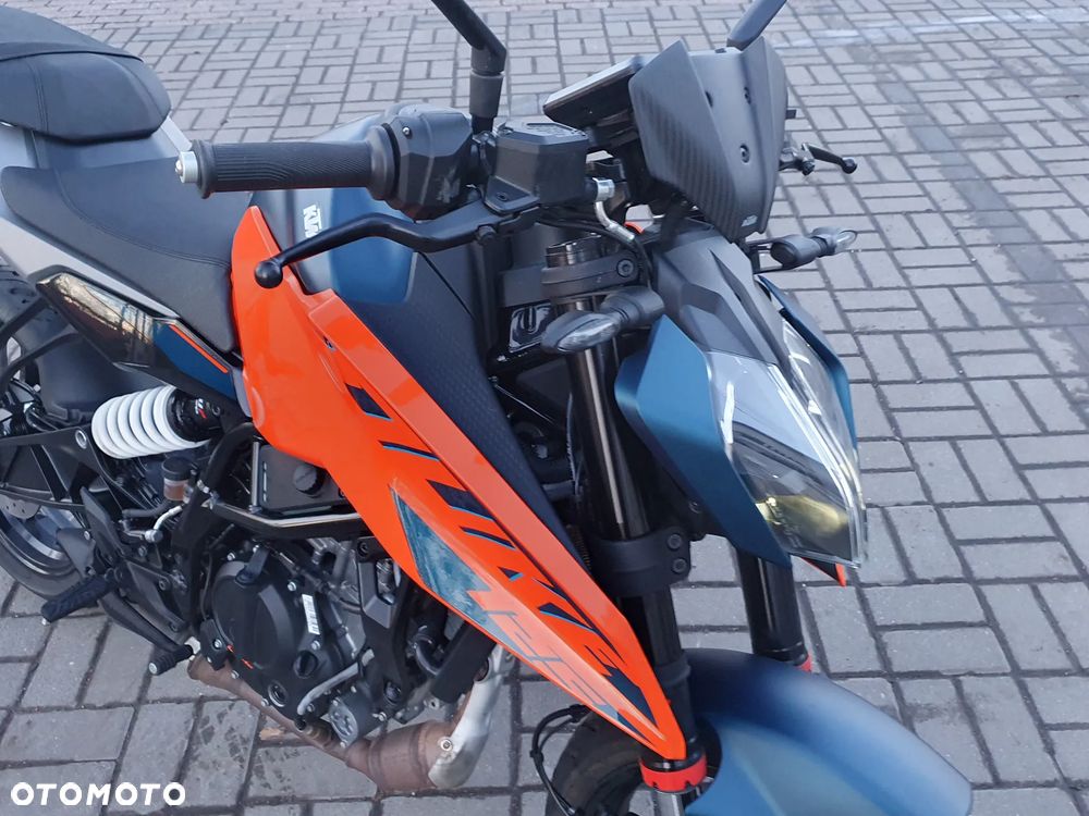 KTM Duke - 18
