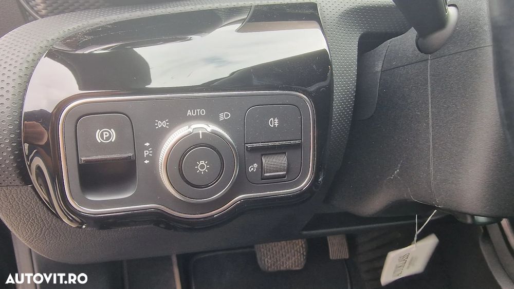 Mercedes-Benz A 180 - 27