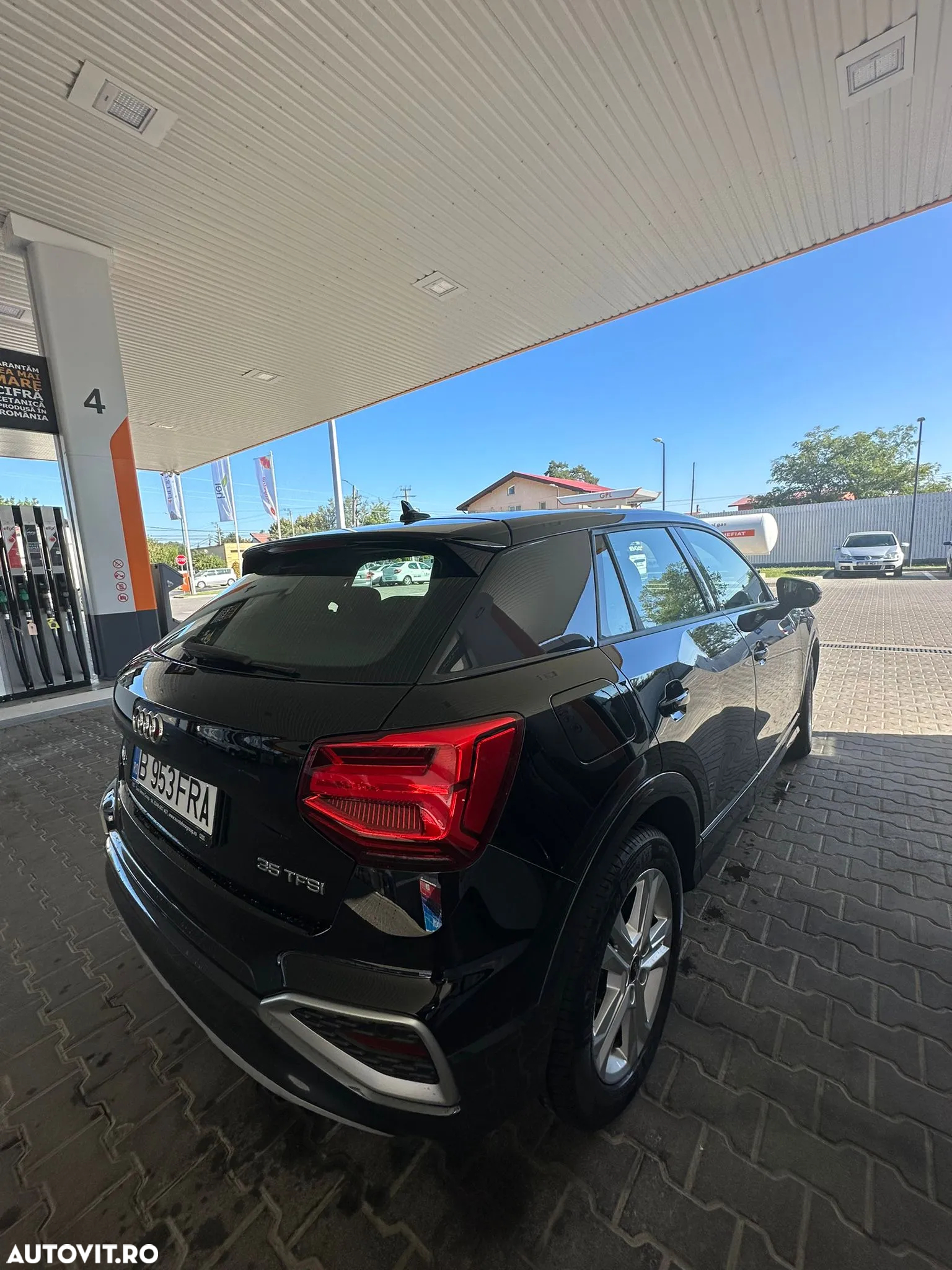 Audi Q2 1.5 35 TFSI S tronic Sport - 4