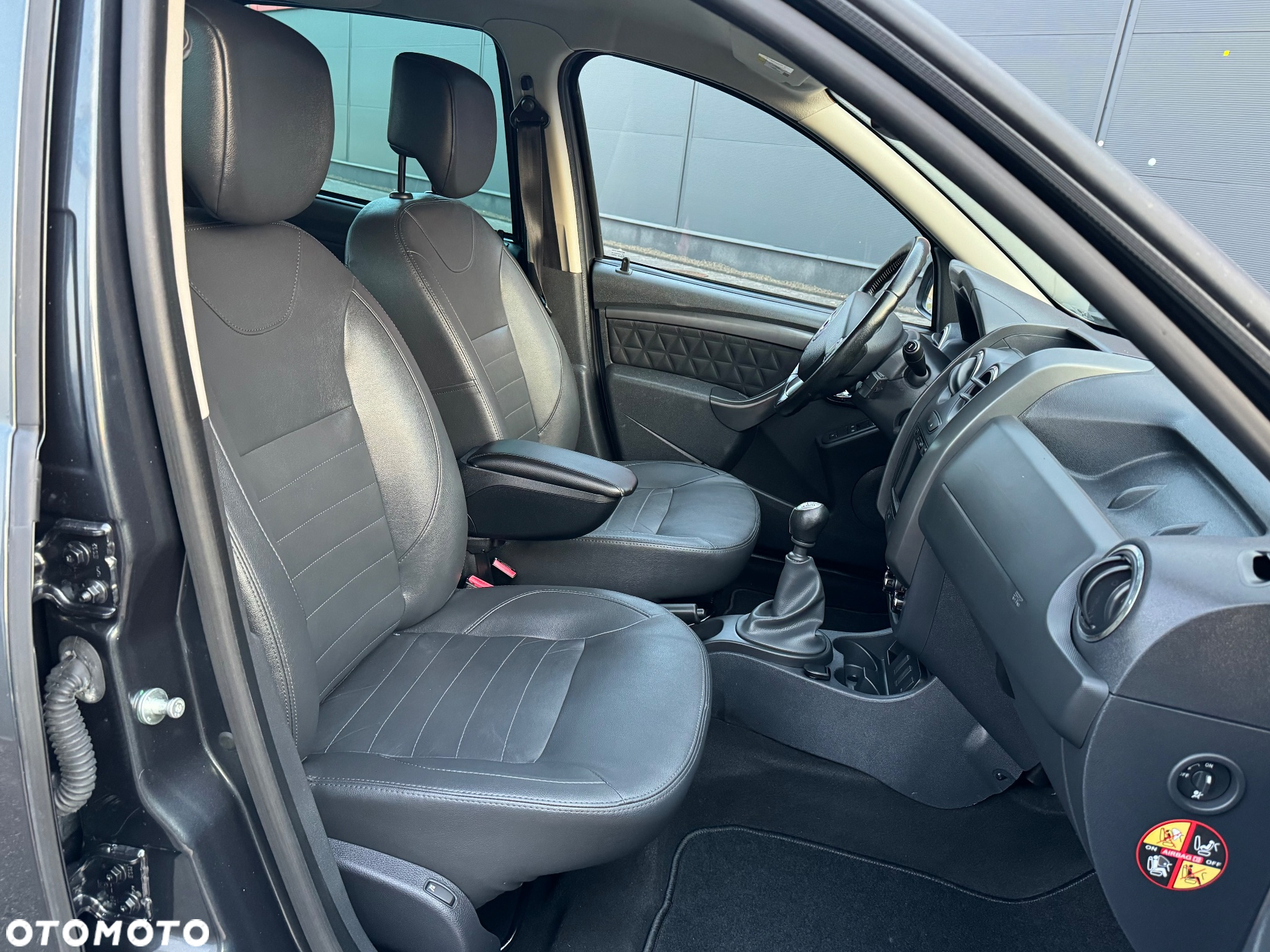 Dacia Duster 1.2 TCe Laureate - 8