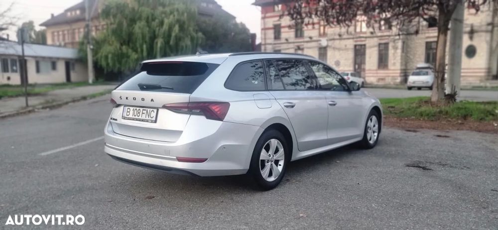 Skoda Octavia Combi Diesel 2.0 TDI DSG Ambition - 7