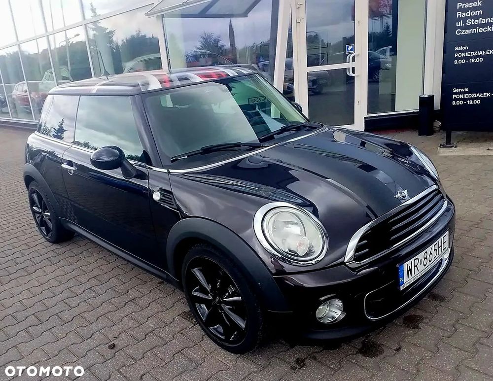 MINI Cooper Standard - 12
