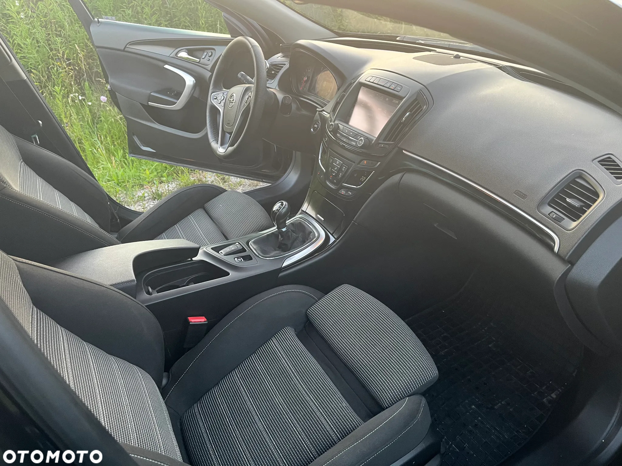 Opel Insignia 2.0 T Executive S&S - 11
