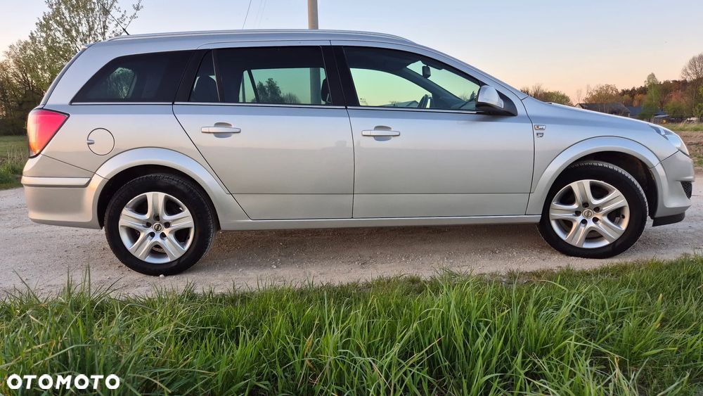 Opel Astra 1.4 Edition 111 Jahre - 17