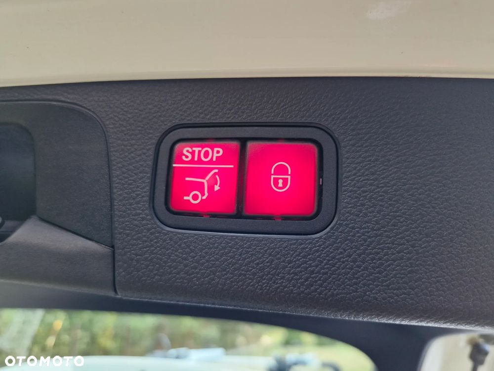 Mercedes-Benz GLC 220 d 4-Matic - 22