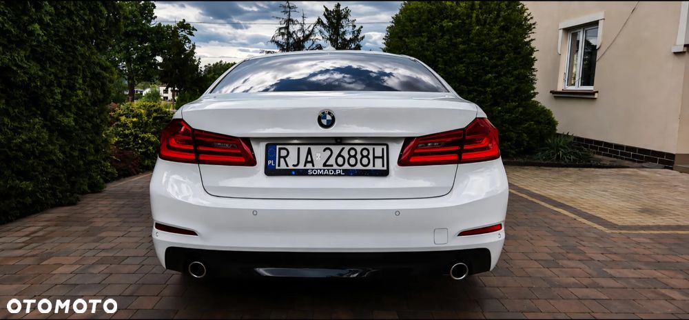 BMW Seria 5 520d Efficient Dynamics Sport Line sport - 4