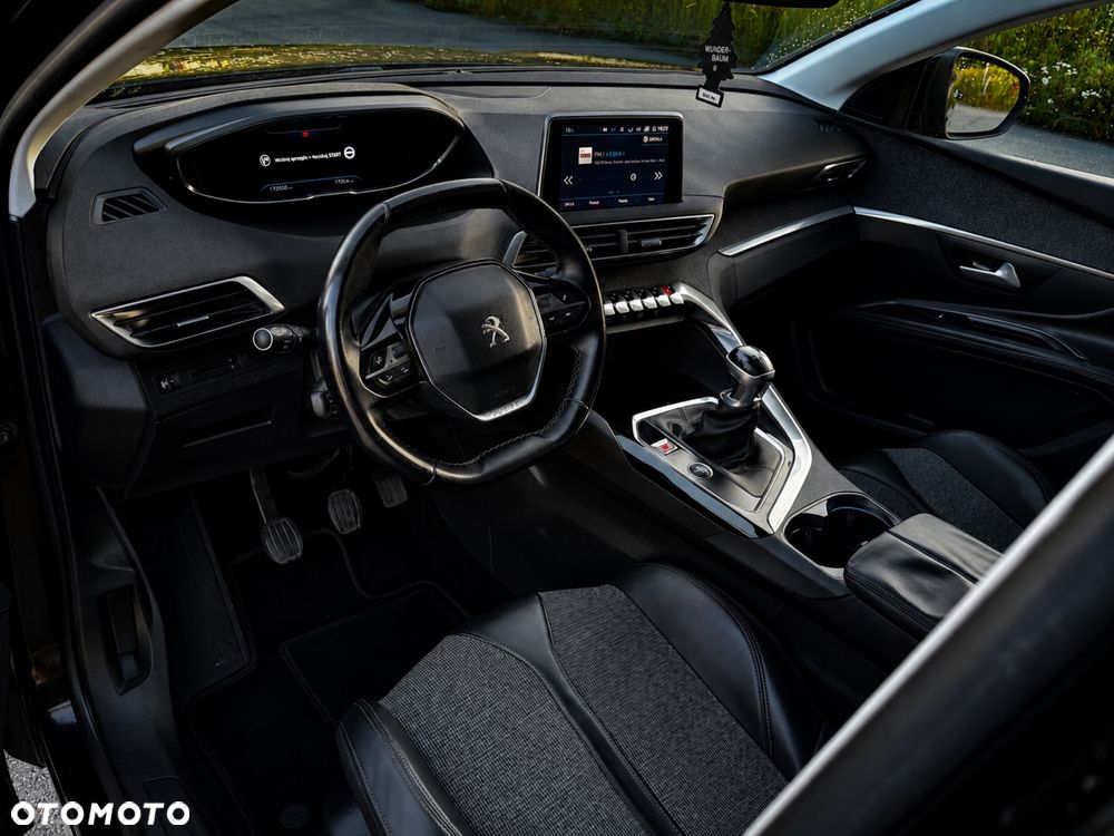 Peugeot 5008 - 7