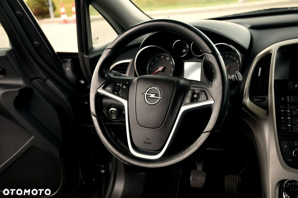 Opel Astra - 17