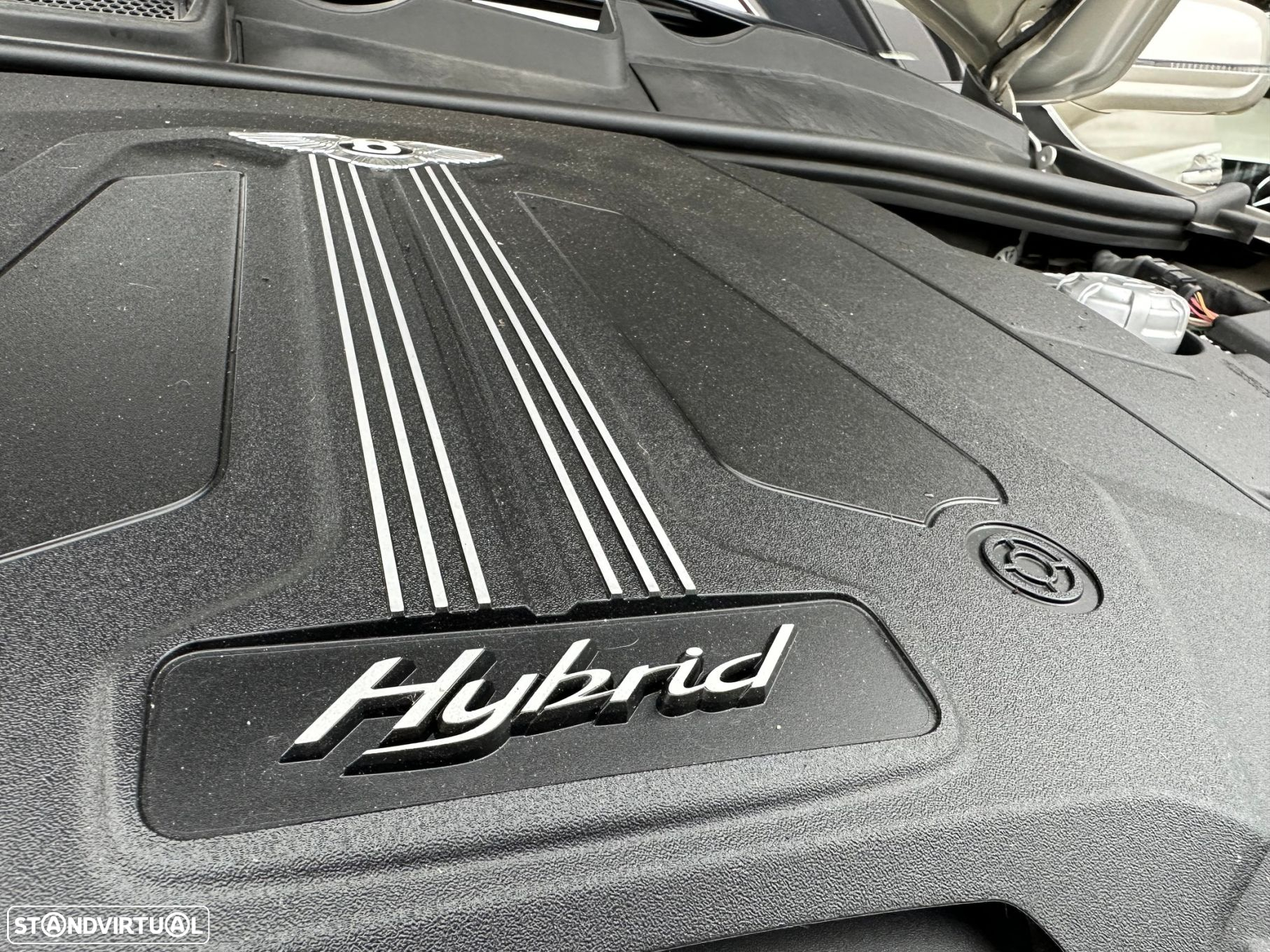 Bentley Bentayga Hybrid - 53
