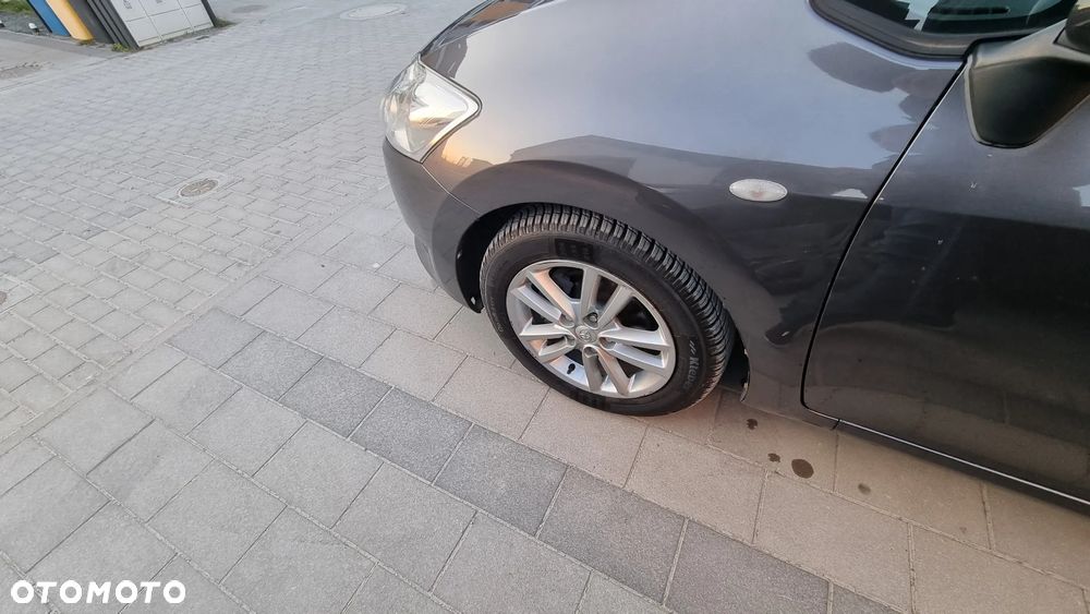 Toyota Auris 1.4 D-4D Premium - 16