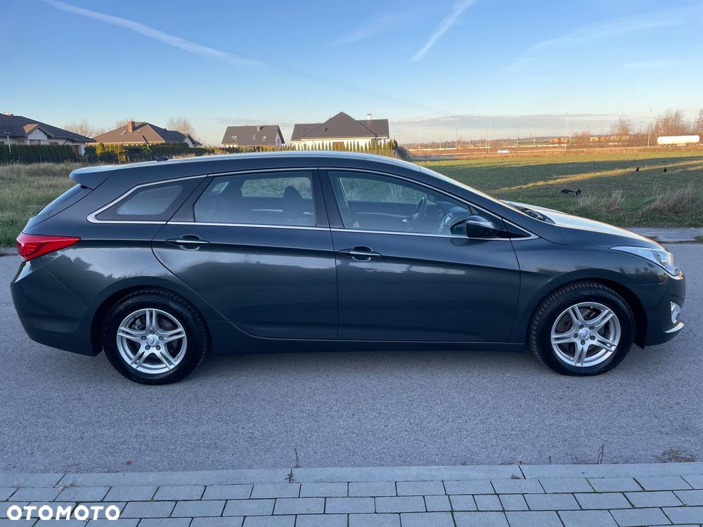 Hyundai i40 1.7 CRDi Comfort + - 29