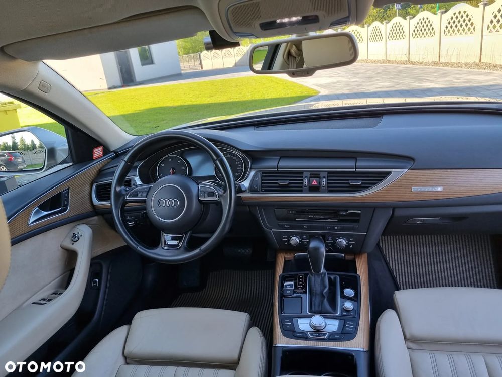 Audi A6 Allroad - 14
