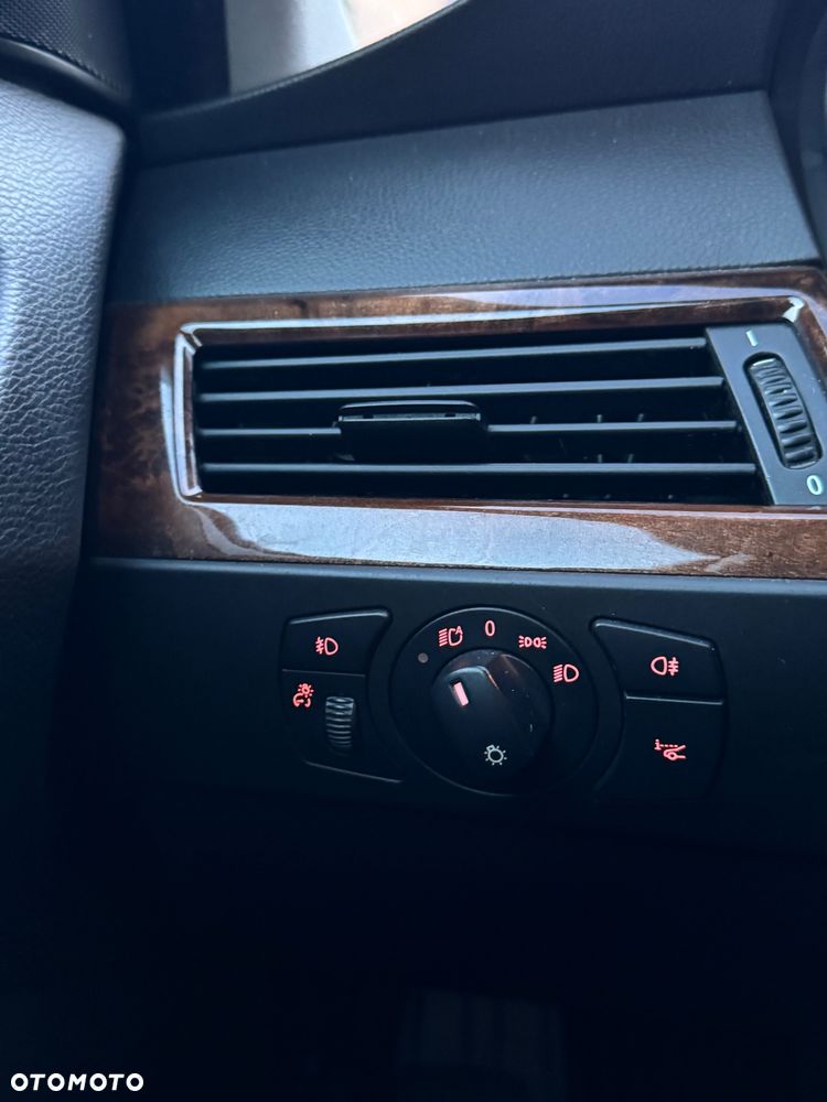 BMW Seria 5 535i Modern Line - 24