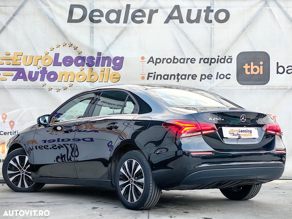 Mercedes-Benz A 250 e 8G-DCT - 15