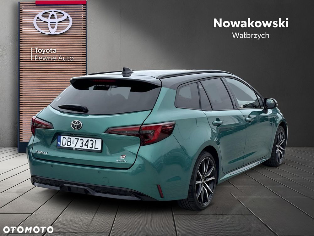 Toyota Corolla 2.0 Hybrid GR Sport Dynamic - 3