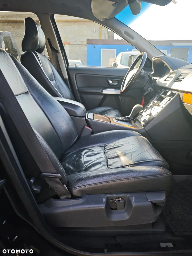 Volvo XC 90 2.4D Momentum - 12
