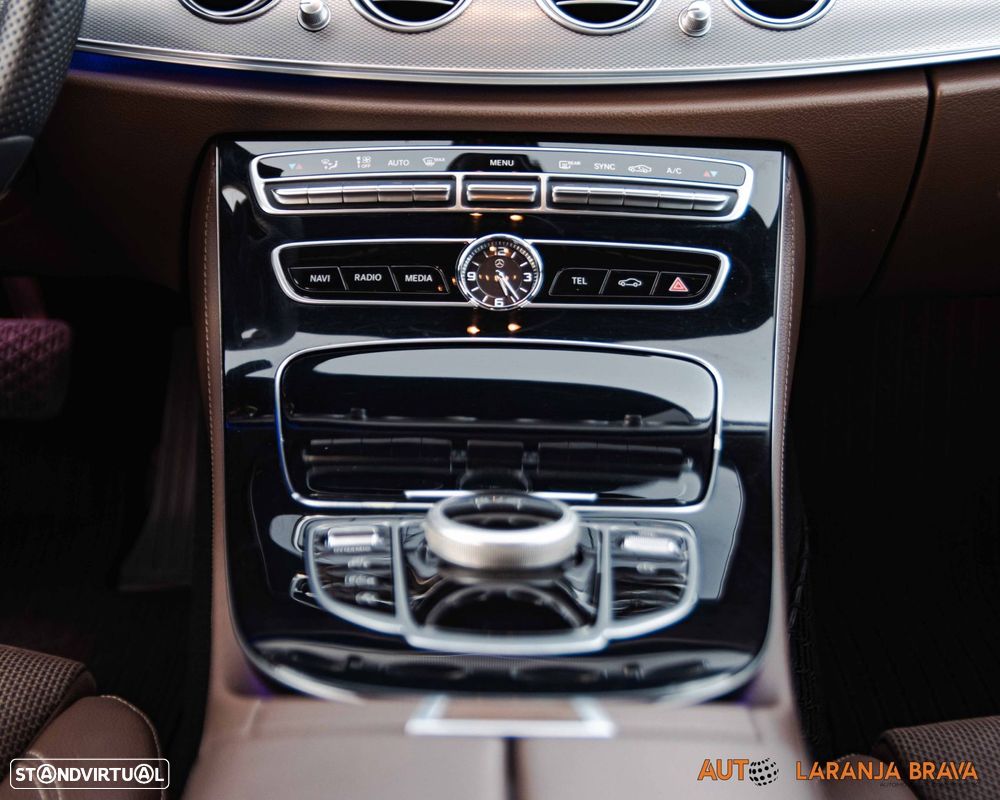 Mercedes-Benz E 220 d Exclusive - 4