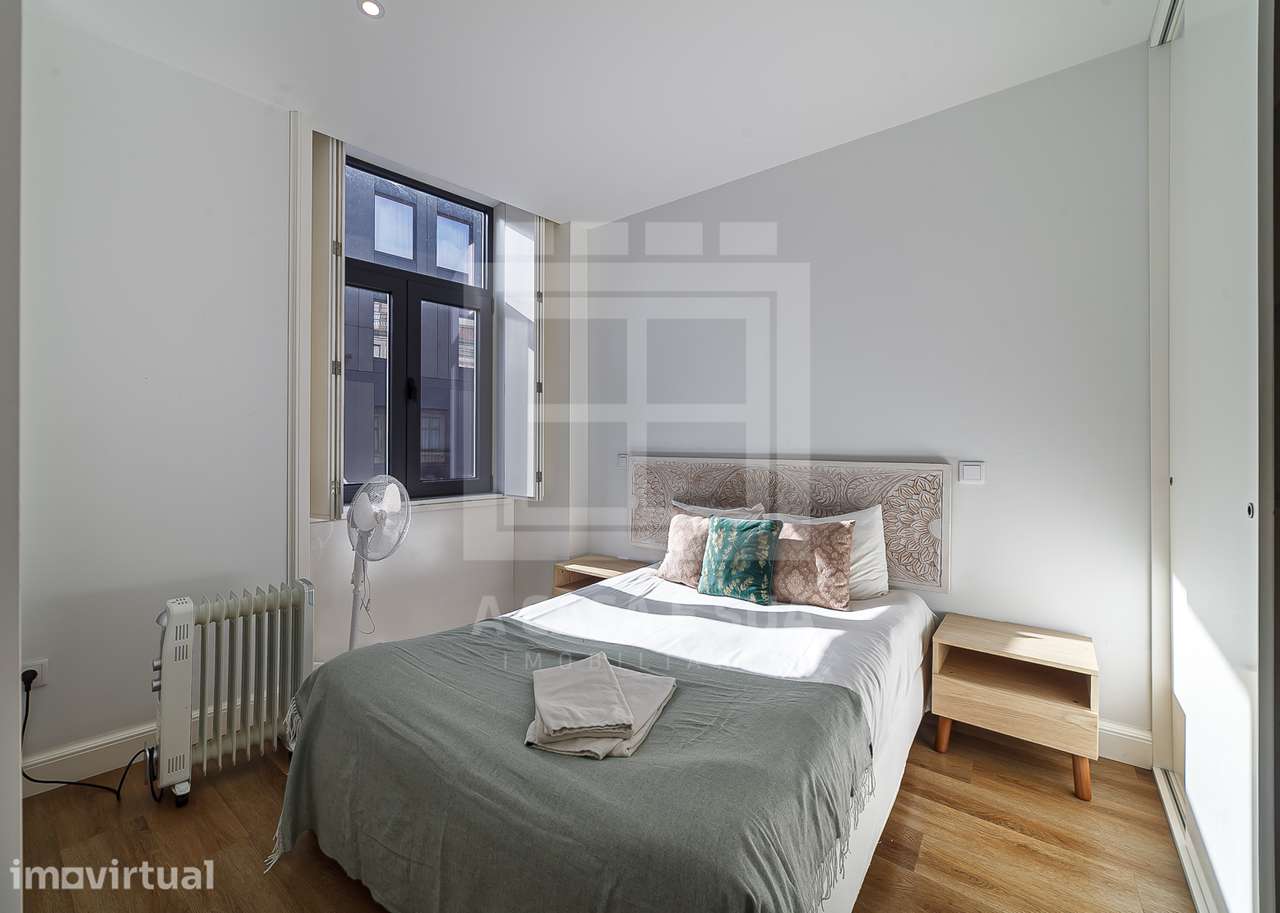 Apartamento T0 remodelado e mobilado no Bonfim, Porto - Grande imagem: 5/15