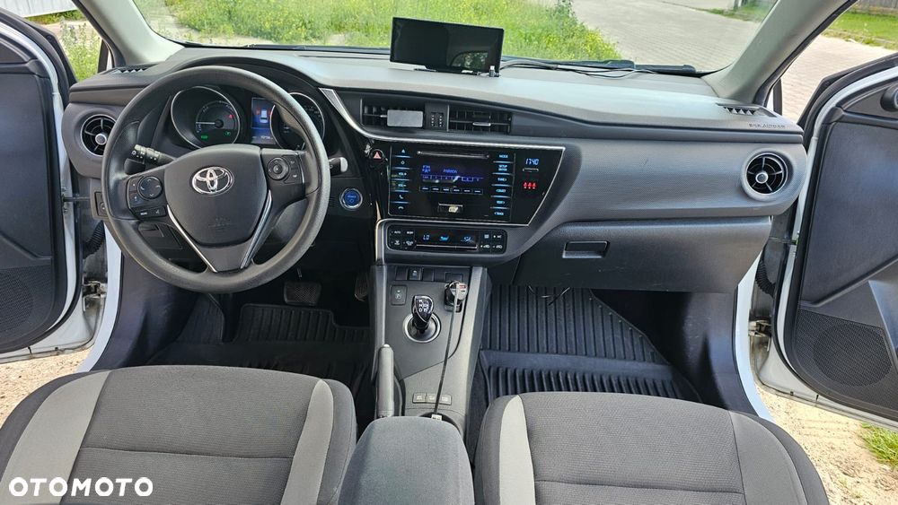 Toyota Auris Hybrid 135 Active - 14