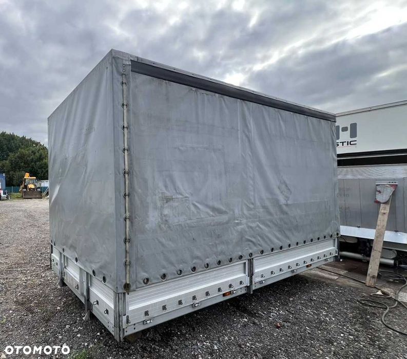 8 EP Skrzynia ładunkowa  421x210x195+30h Zabudowa paka plandeka(MONTAŻ) - 7