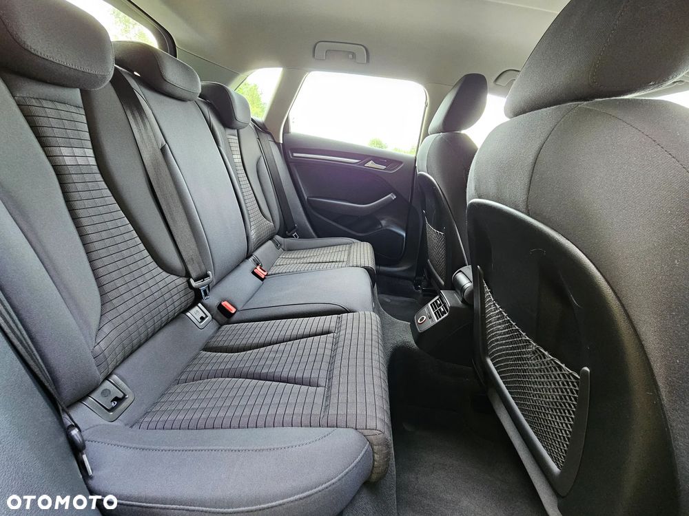 Audi A3 Sportback 2.0 TDI Attraction - 27