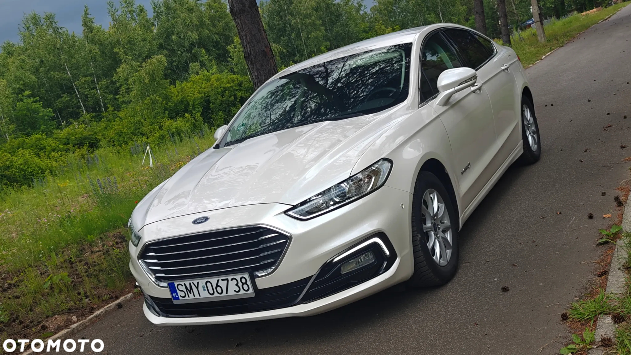Ford Mondeo 2.0 Hybrid Titanium - 20