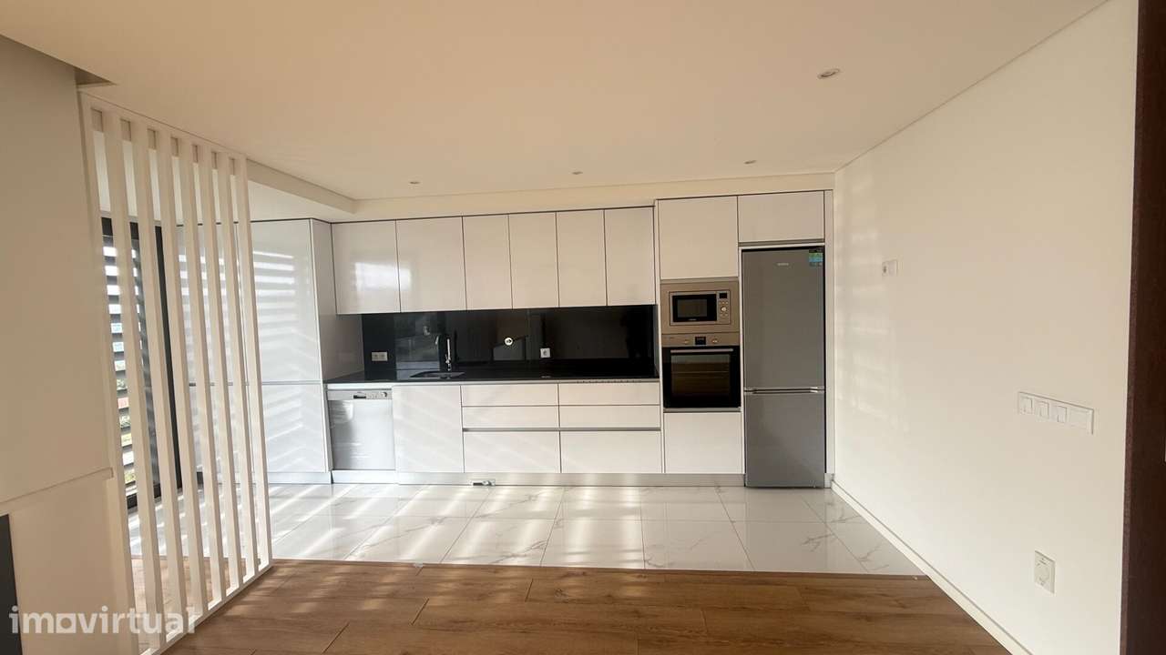 Apartamento T3 - Centro de Guimarães - Grande imagem: 2/21
