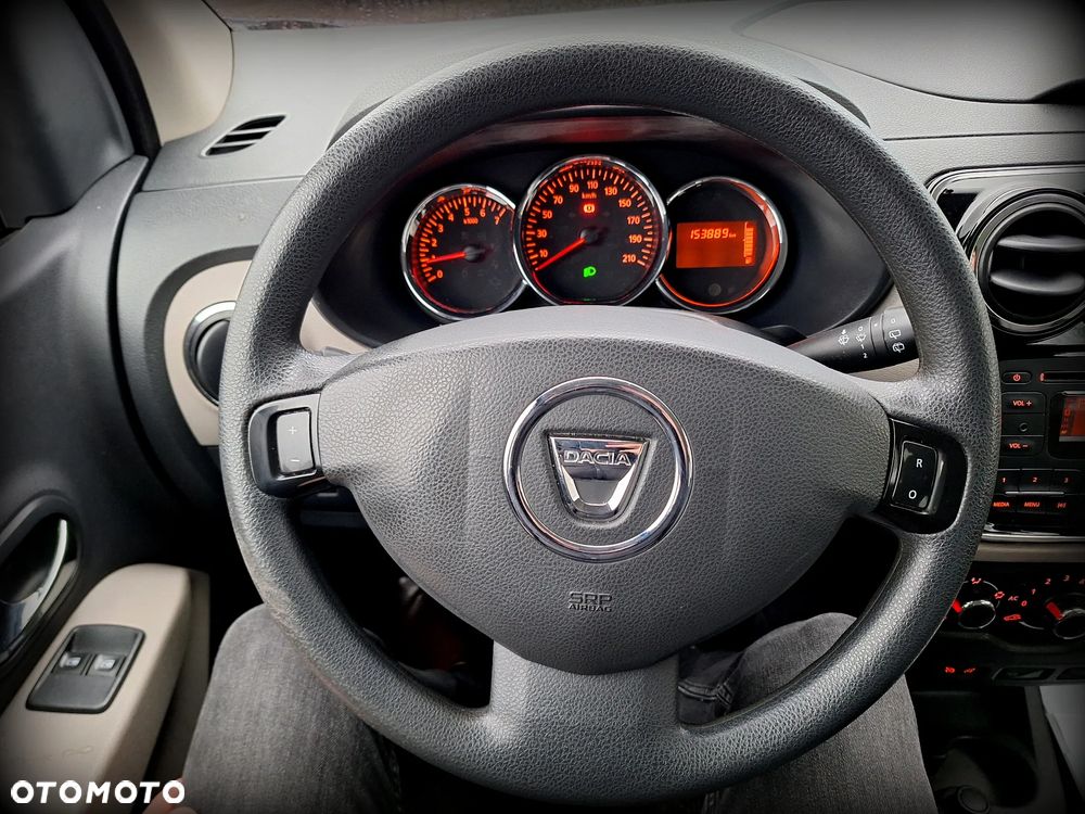 Dacia Lodgy 1.6 Laureate - 11