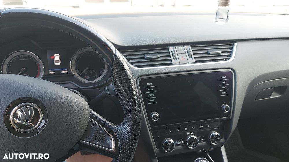 Skoda Octavia 1.4 TSI DSG Style - 9