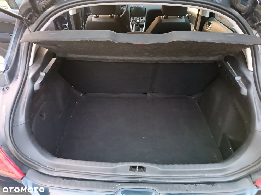 Peugeot 308 1.6 HDi Premium - 11