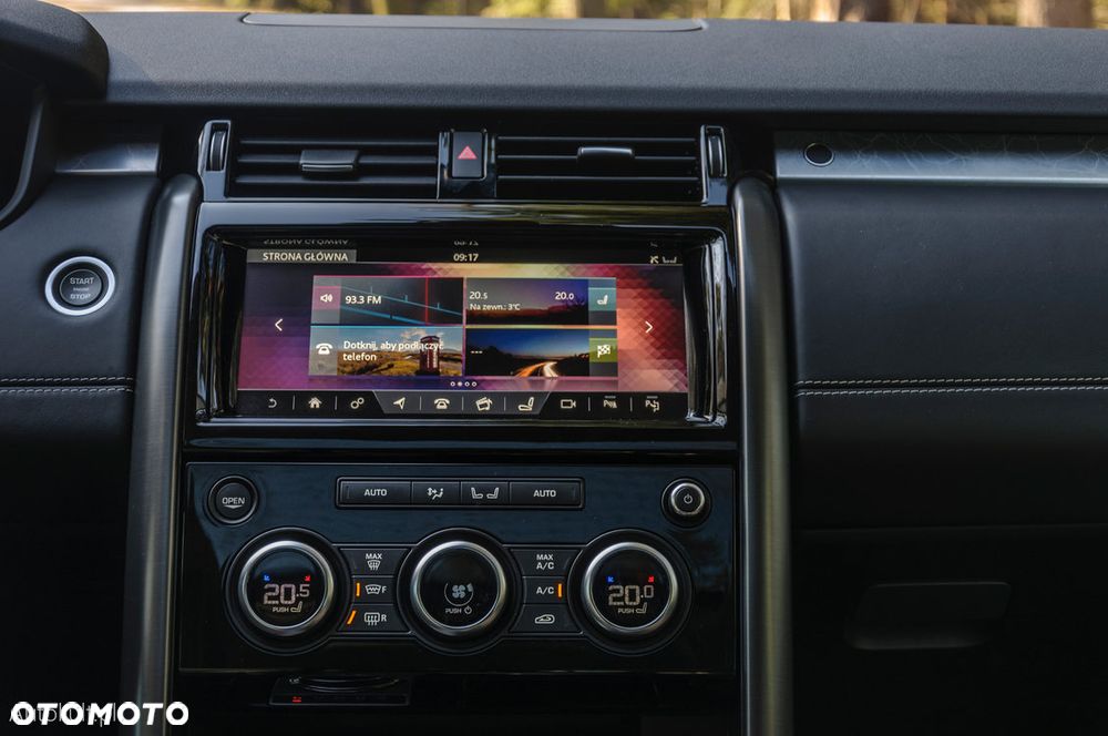 Land Rover Discovery 3.0 TD6 First Edition - 12