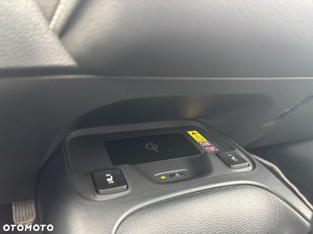 Toyota Corolla 1.8 Hybrid Comfort - 26