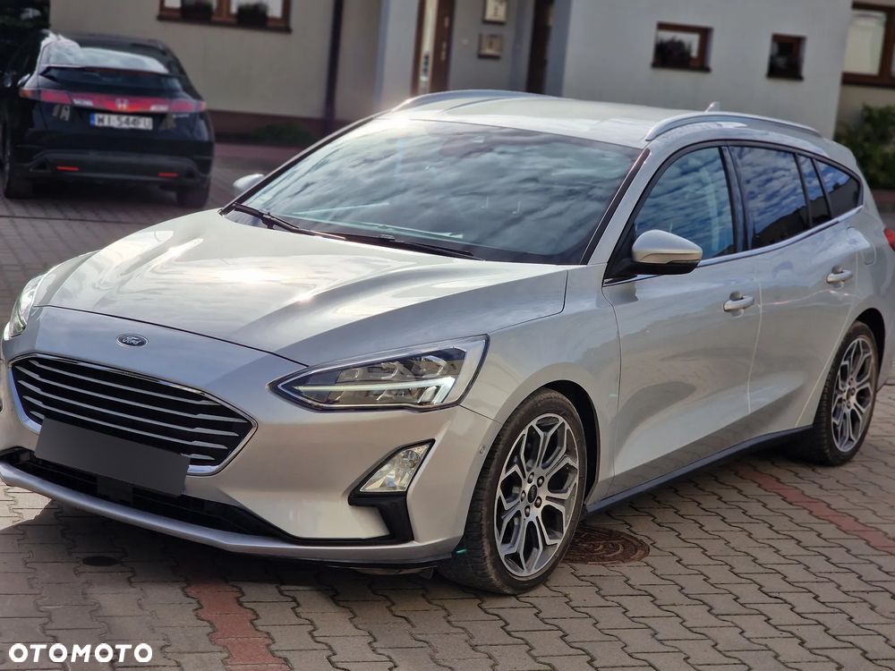 Ford Focus 1.5 EcoBoost Titanium - 8
