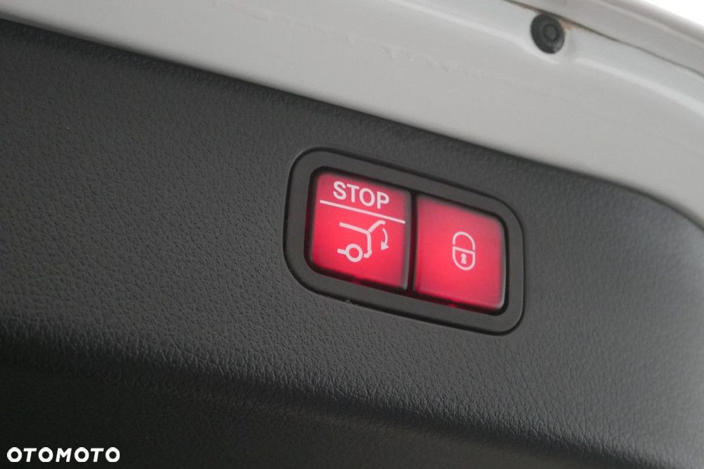 Mercedes-Benz Klasa C - 17