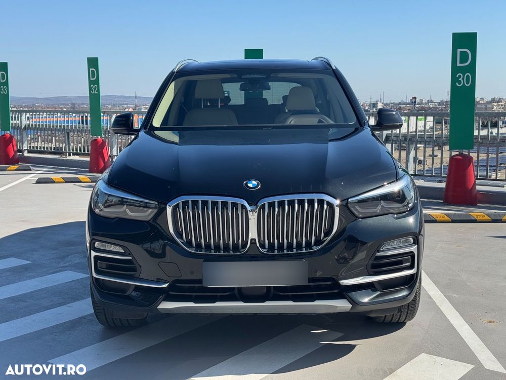 BMW X5 xDrive40i - 12