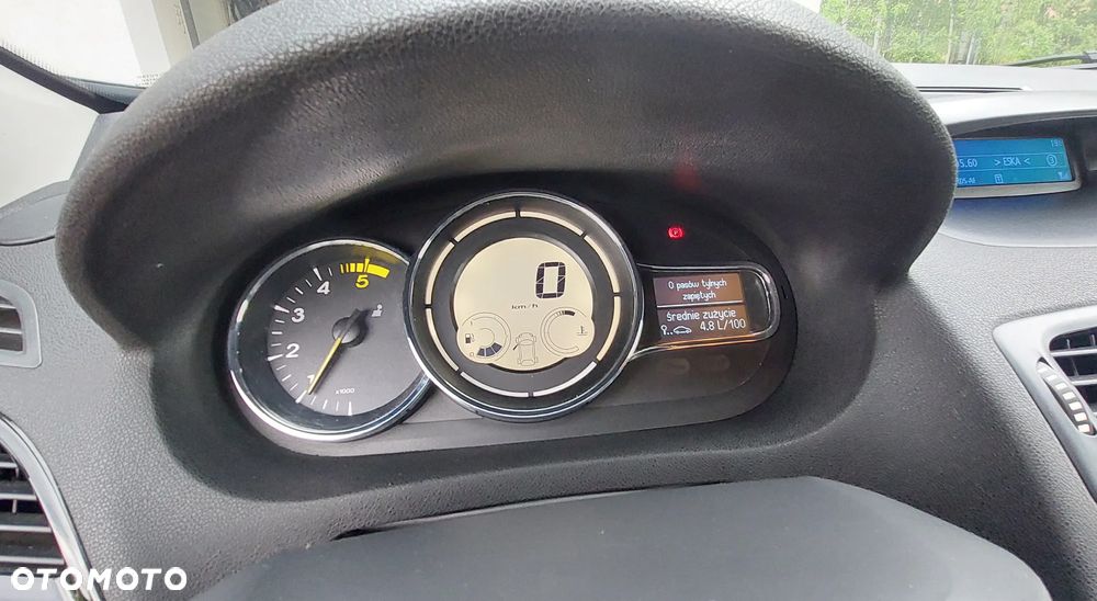 Renault Megane 1.5 dCi Energy Limited EU6 - 17
