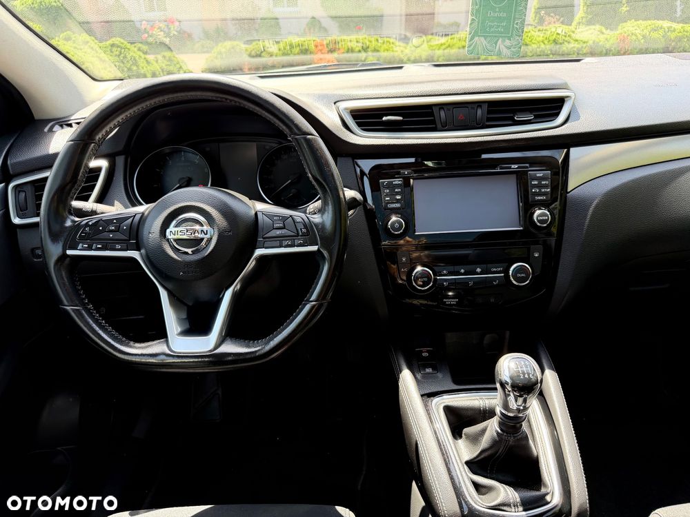 Nissan Qashqai 1.2 DIG-T Tekna - 10