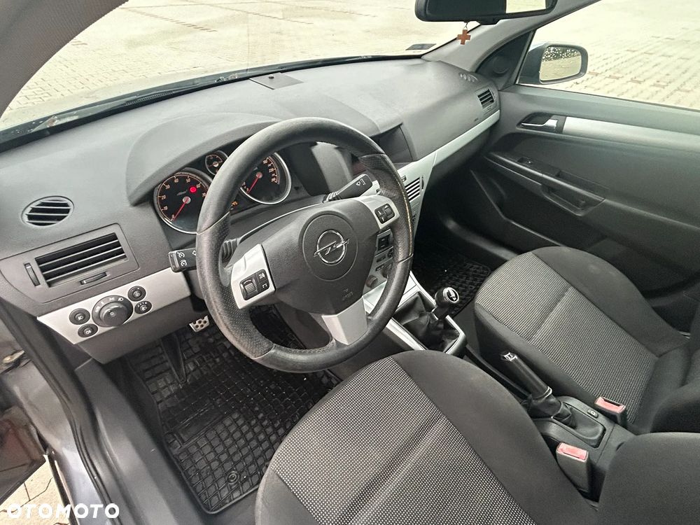 Opel Astra 1.8 Enjoy - 8