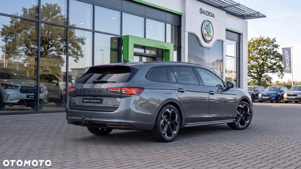 Skoda Superb 2.0 TDI SCR 4x4 Sportline DSG - 5