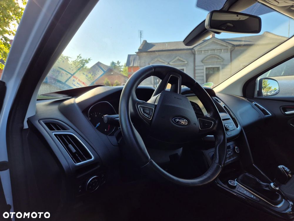 Ford Focus 1.5 TDCi DPF Start-Stopp-System Titanium - 20