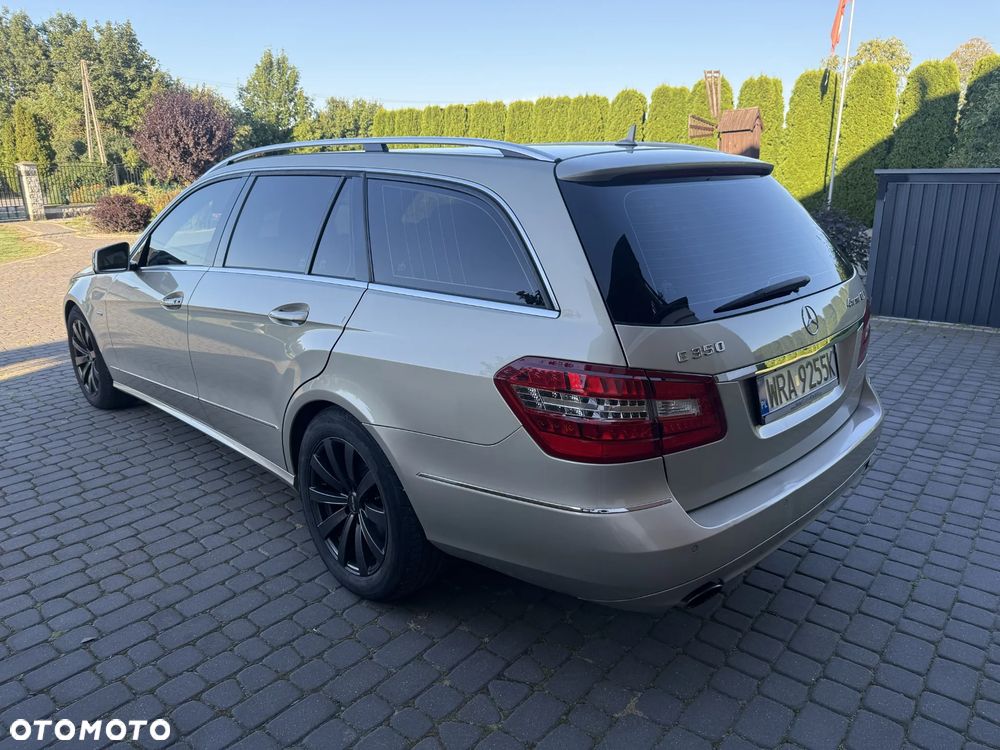 Mercedes-Benz Klasa E 350 CDI 4-Matic BlueEff - 11